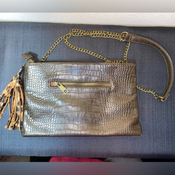 Faux Croc Red and Cheetah Tassle Crossbody - Picture 7 of 7